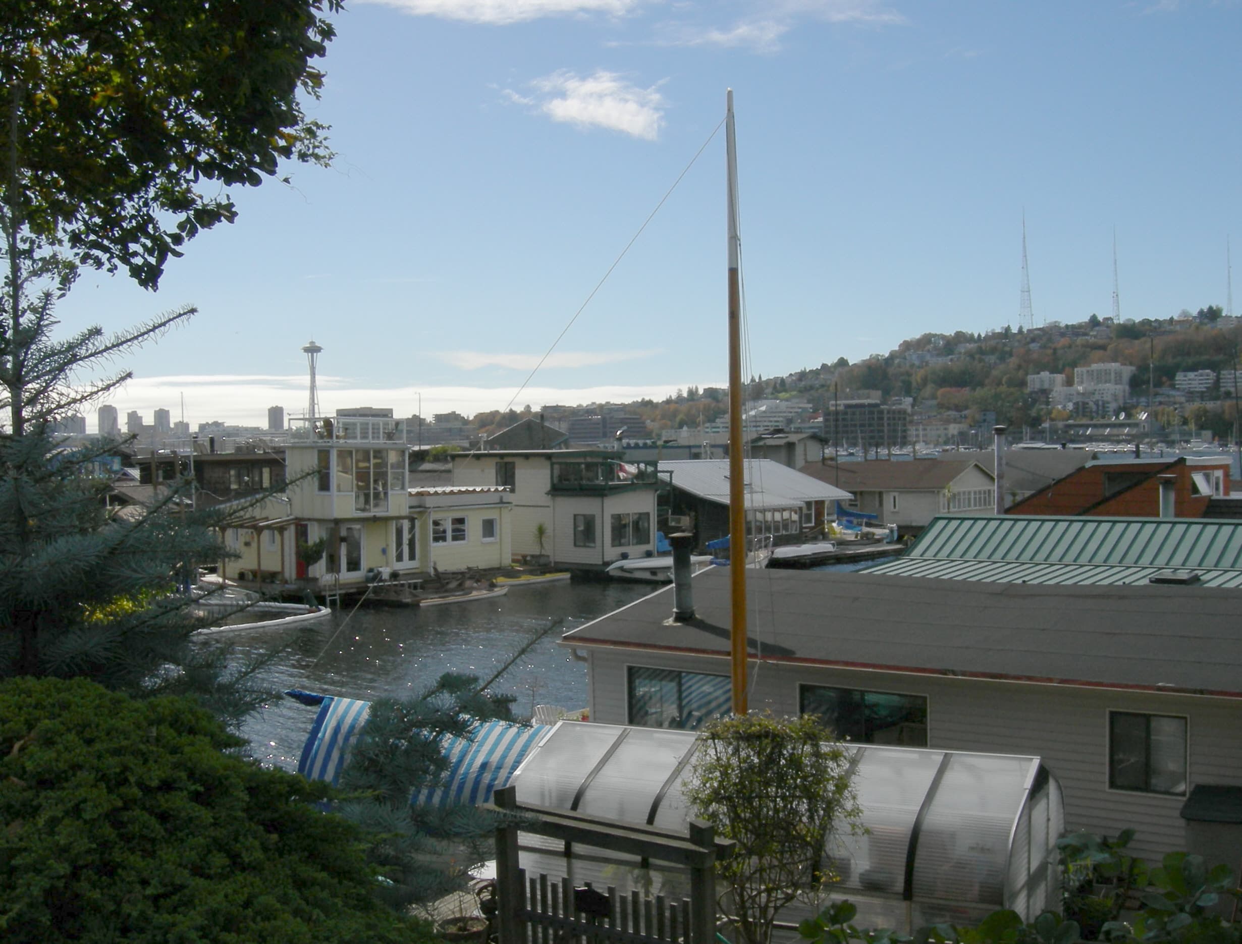 Floating homes on Lake Union in Eastlake, with the Space Needle visible across the water